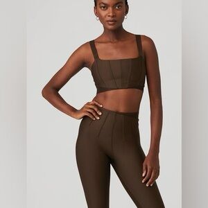 NWOT - Alo Yoga Airlift Corset Set ( Bra + 7/8 Leggings Size XS/S in Espresso